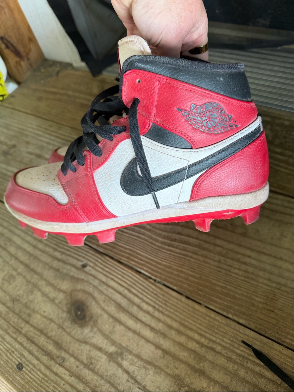 Men’s Air Jordan baseball/football cleats size 9.5